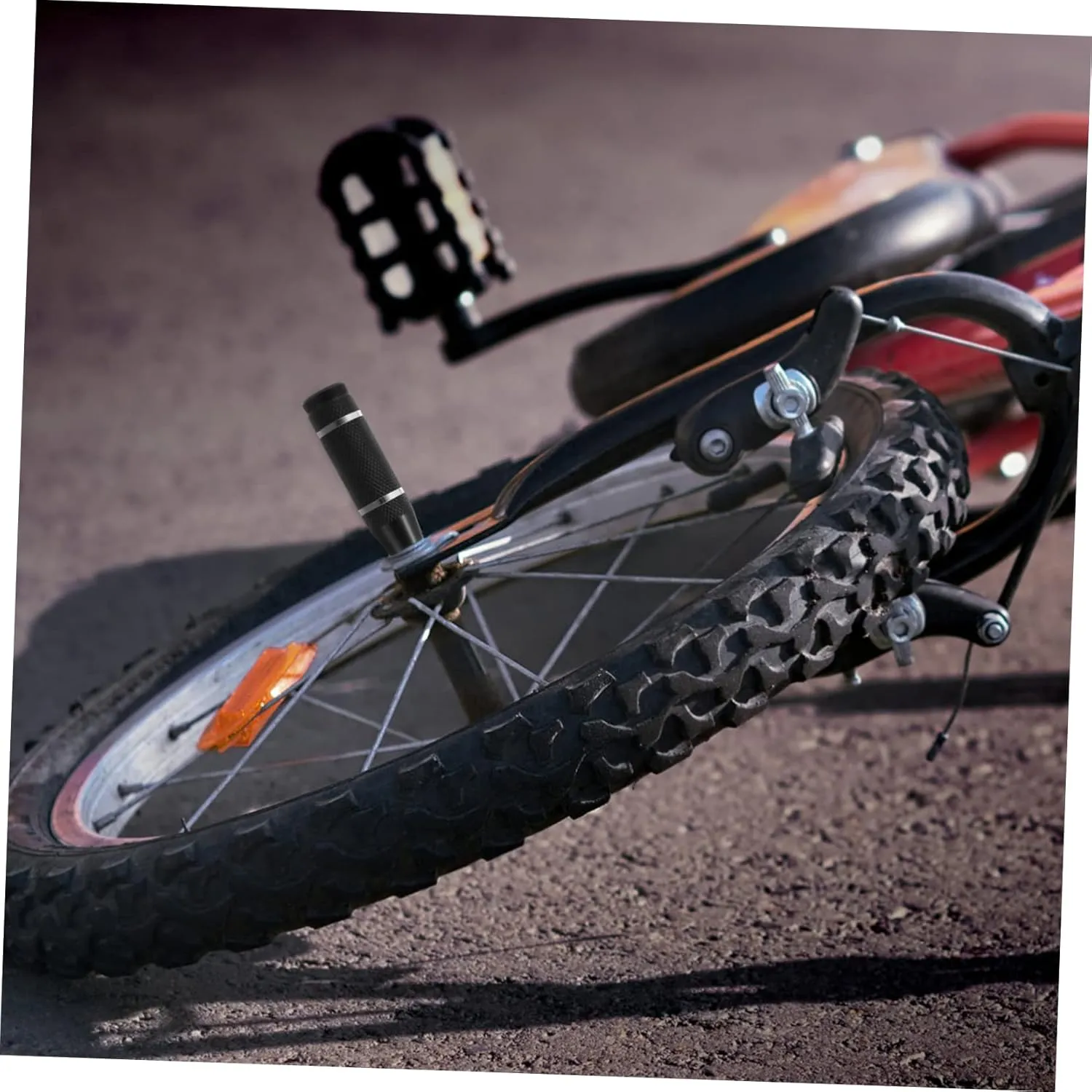 1 Pair Bicycle Rear Pedal Folding Bikes Road Bike Pegs Bicycles Rear Pedal Backseats Peg Bike Pedal