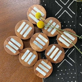 Acacia Wood and Cowhorn Trivet