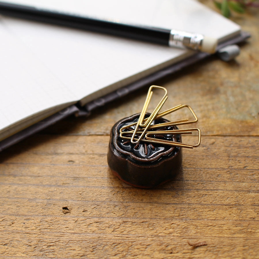 Awaji Kawara Magnetic Needle Rest