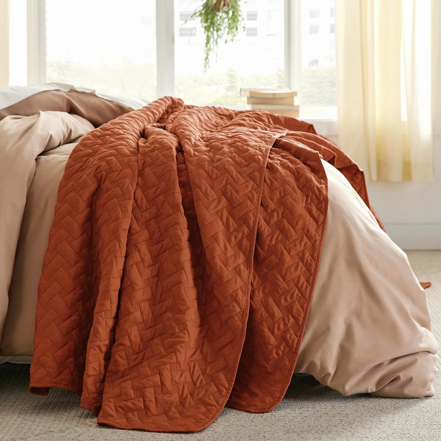 Bedsure Quilts Queen Size - Lightweight Bedspreads Queen Size with Basket Weave Pattern, Soft Quilt Bedding, Red Orange Comforter Coverlet for All Seasons (90" x 96")