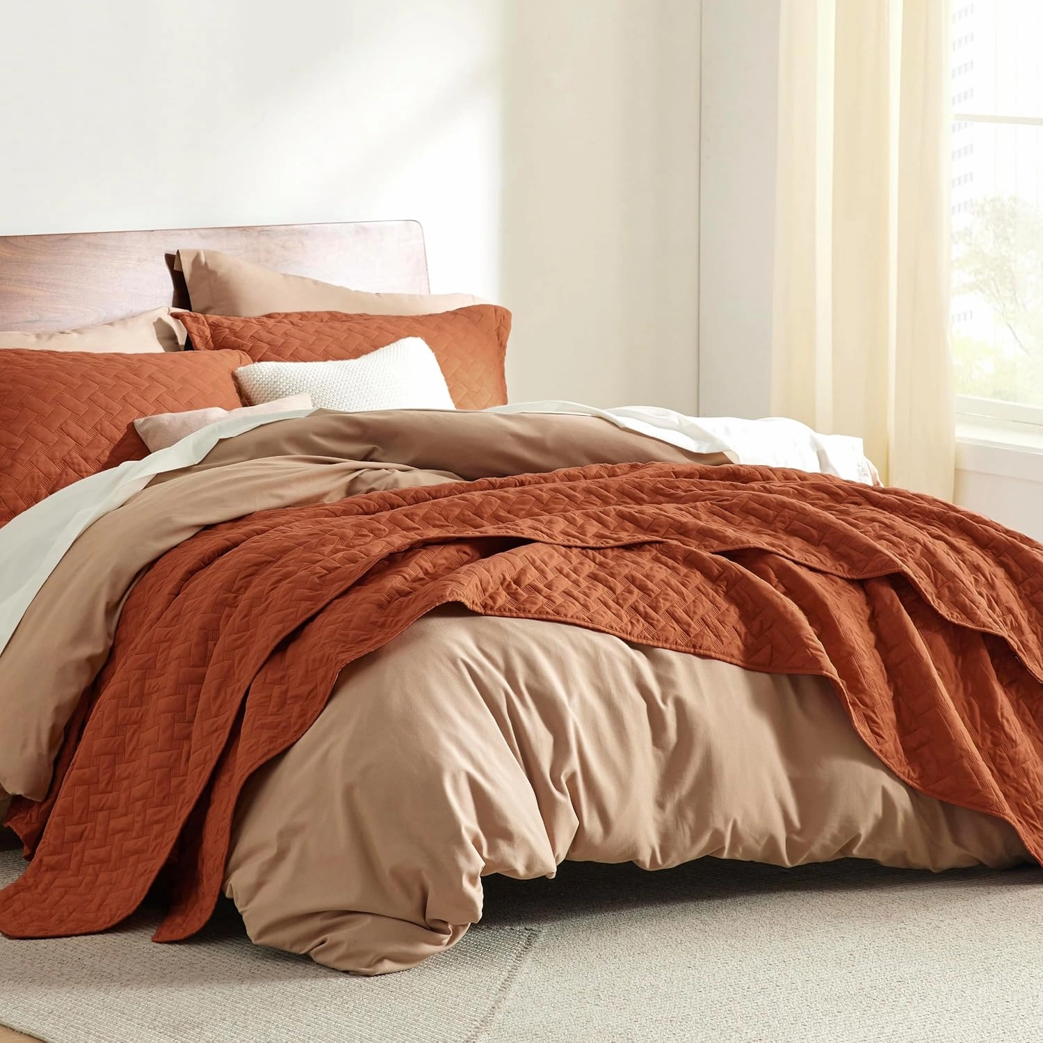 Bedsure Quilts Queen Size - Lightweight Bedspreads Queen Size with Basket Weave Pattern, Soft Quilt Bedding, Red Orange Comforter Coverlet for All Seasons (90" x 96")