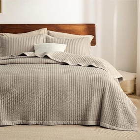 Bedsure Taupe Quilts Queen Size - Queen Quilt Bedding Set Bedspread Coverlet, Lightweight Corduroy Pattern Bedspread, 3-Piece Set with 90"x96" Coverlet & 2 Pillow Shams, All-Season Soft Microfiber
