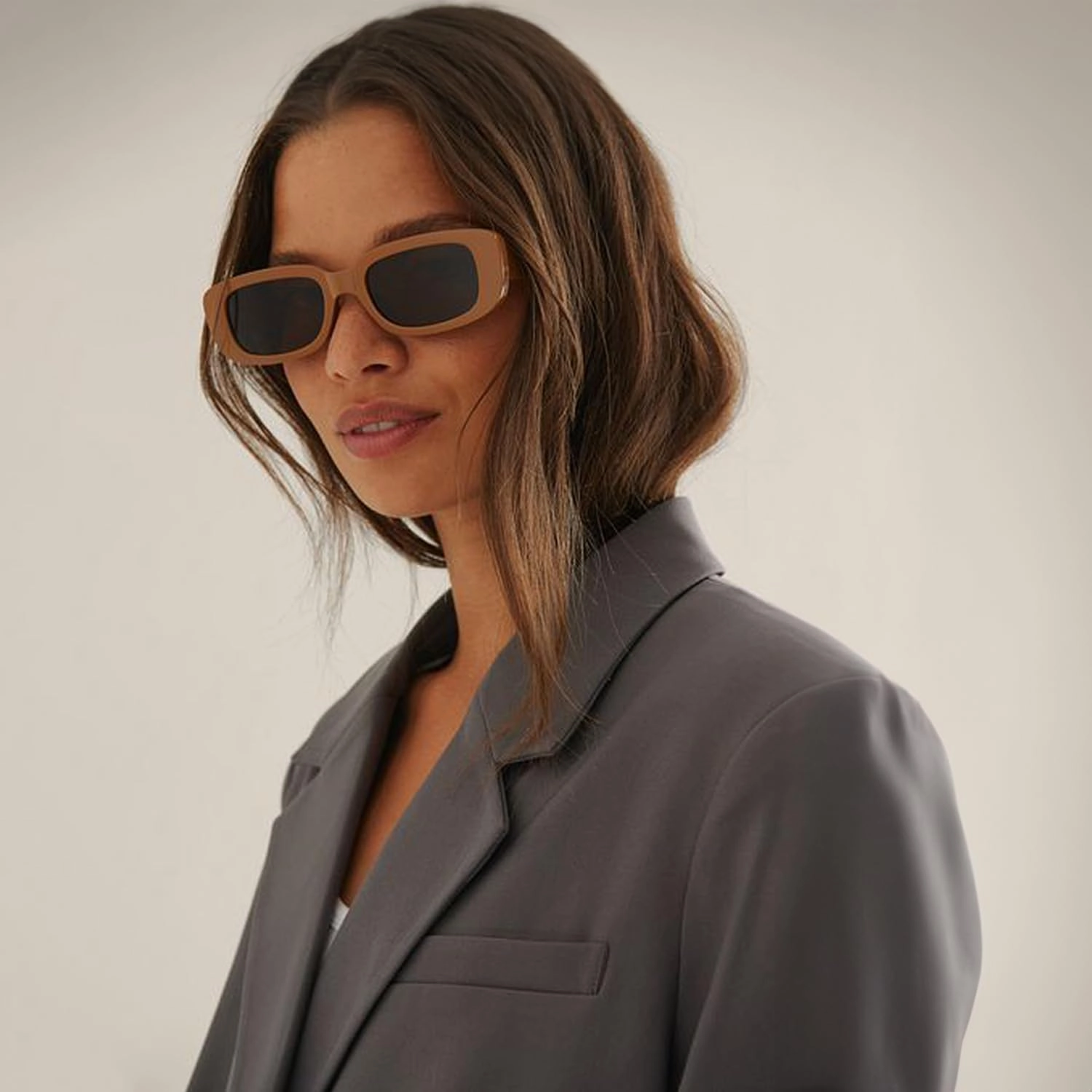 BUTABY Rectangle Sunglasses for Women Retro Driving Glasses 90’s Vintage Fashion Narrow Square Frame UV400 Protection