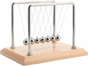CERROPI Large Newtons Cradle Pendulum with 7 Balls, Physics Perpetual Motion Desk Toys for Office, Calm Down Fidgets, 50  Sec Swingtime (Beech Base)