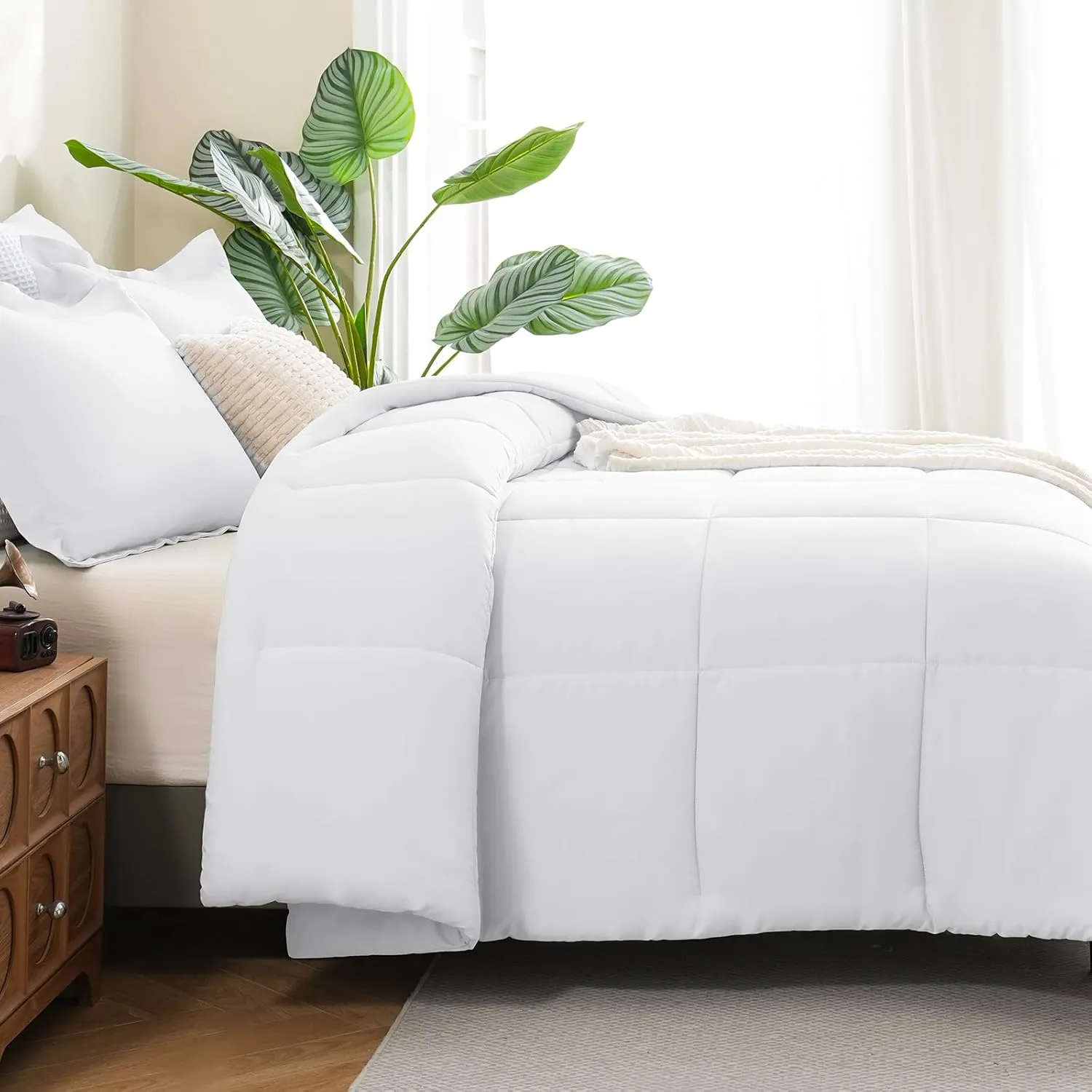 CozyLux Queen Size Comforter Sets White - 3 Pieces Box Stitched Queen Bed Set for All Seasons, Soft Lightweight Bedding Sets with 1 Down Alternative Comforter and 2 Pillow Shams