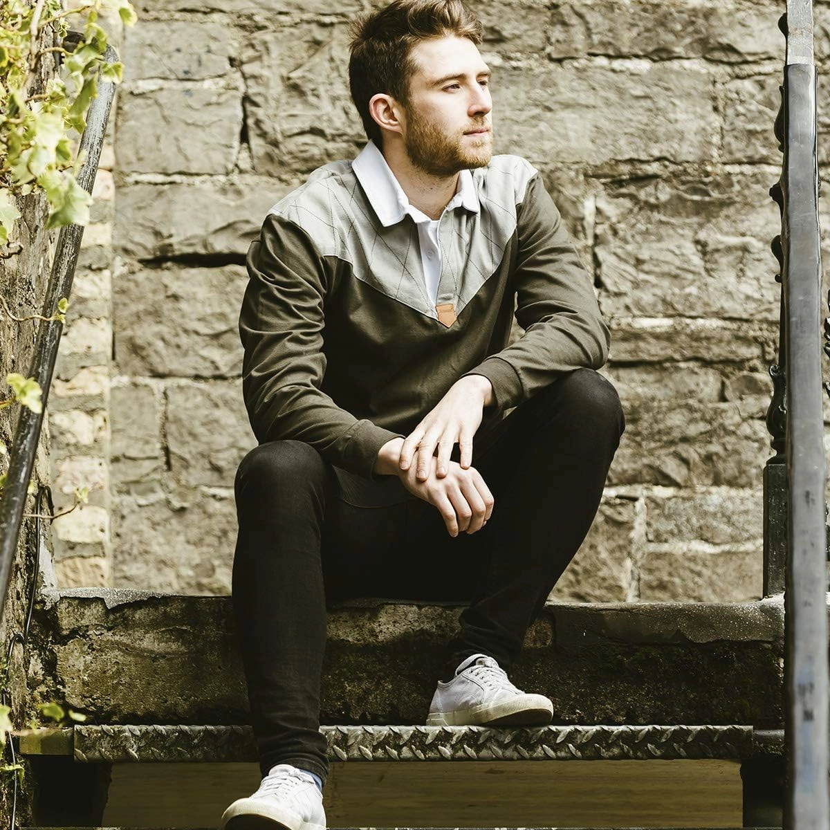 Guinness Heritage Charcoal and Black Rugby Jersey Long Sleeve Rugby Shirts for Men | Mens Ireland Polo Jerseys