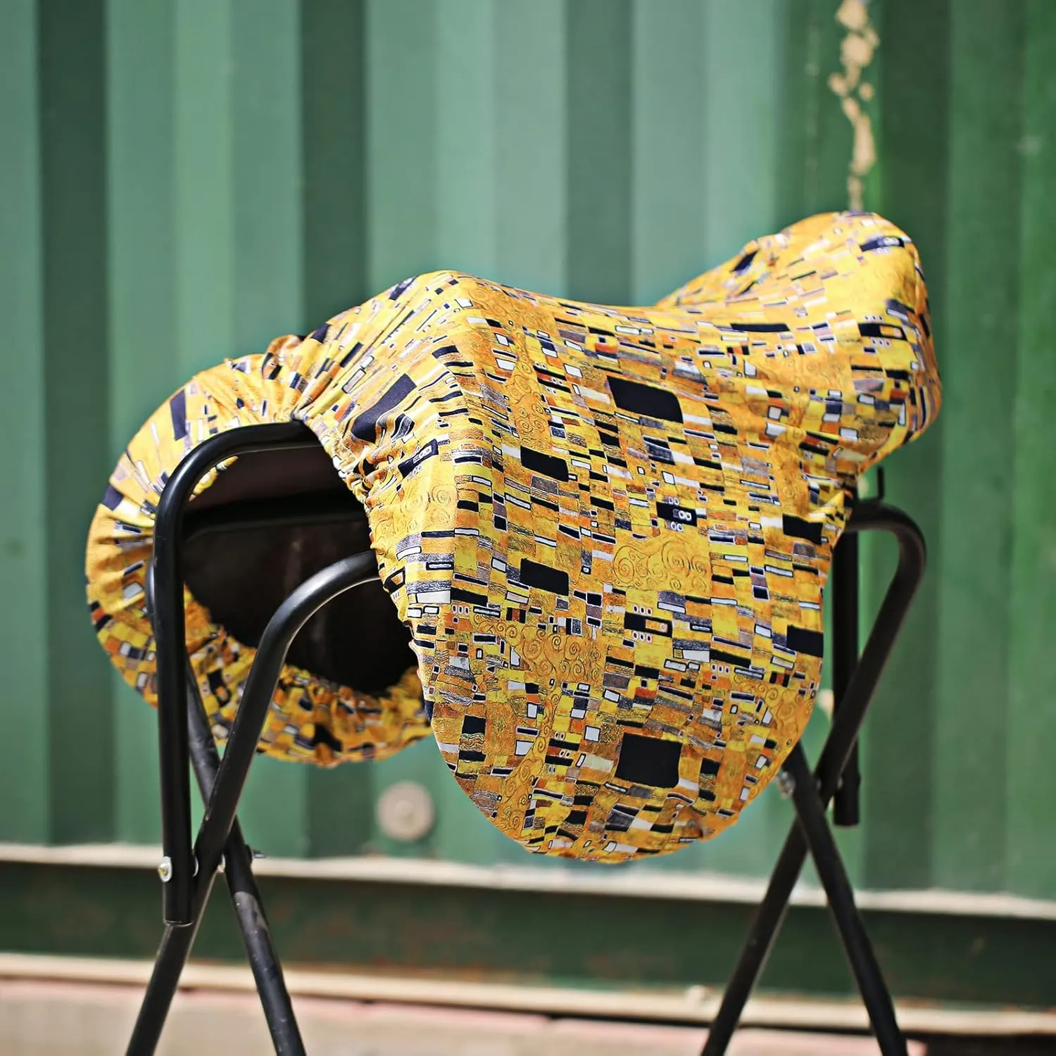 Harrison Howard Stretchy Saddle Cover Keep Saddle Scratch-and-Dust Free Multi-Prints Dressage Saddle Cover-Golden Shape