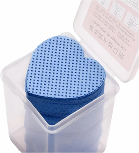 Heart Shape Nail Remover Wipes 200PCS – Lint-Free Non-Woven Pads for Gel Polish Removal, Eyelash Glue Wipe, Makeup Remover – Pink Disposable Nail Cleaning Pads for Manicure and Pedicure (Blue Heart)