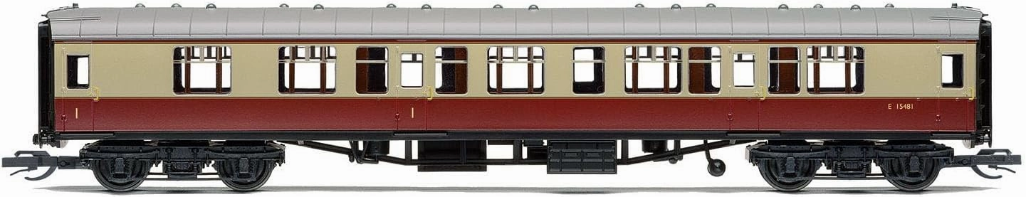 Hornby TT:120 Model Railway Coach BR Mk1 Composite Corridor E15481 - Era 4, 1:120 Scale, Red, 1 Count, 1-2 Players, Age 14 