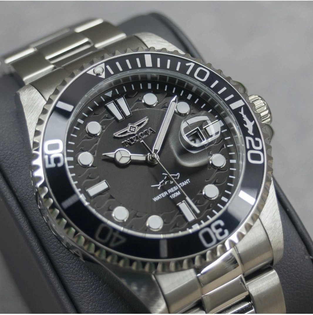 Invicta Men's Pro Diver Quartz Watch