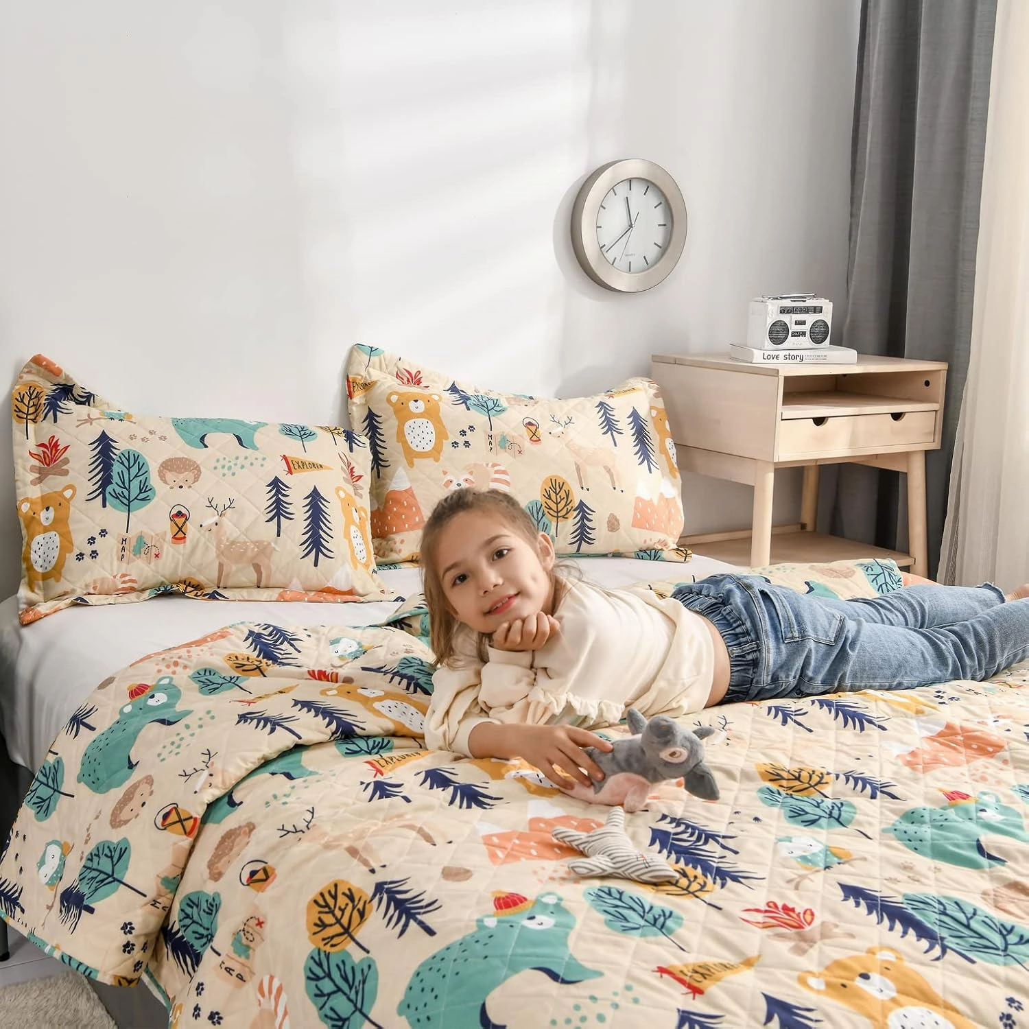 Kids Quilt Full/Queen Size Bear Bedding Set,3Pcs Forest Tree Bedspread Animals Coverlets, Lightweight Reversible Cartoon Bedspread Deer Owl Bedding Pillow Shams