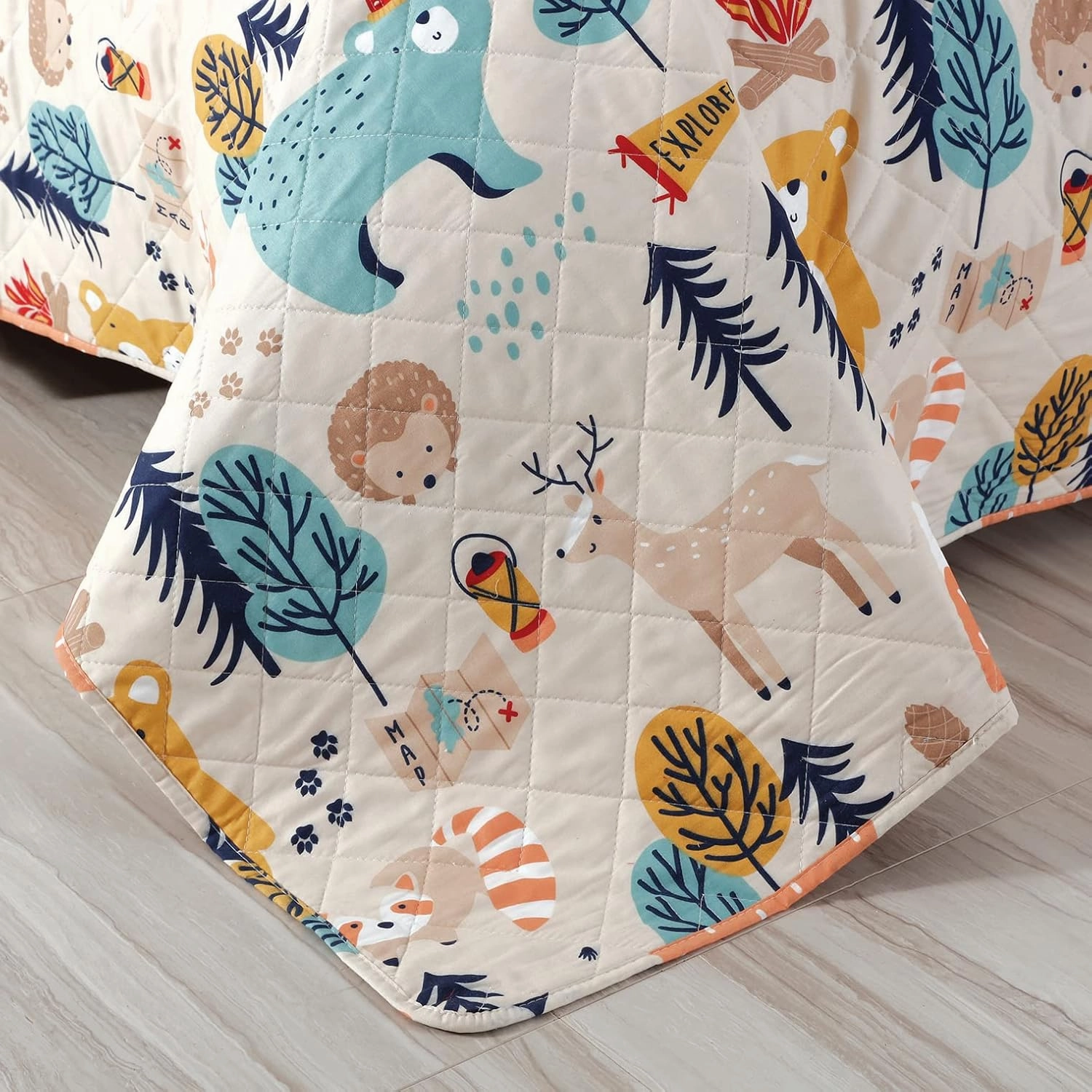 Kids Quilt Full/Queen Size Bear Bedding Set,3Pcs Forest Tree Bedspread Animals Coverlets, Lightweight Reversible Cartoon Bedspread Deer Owl Bedding Pillow Shams