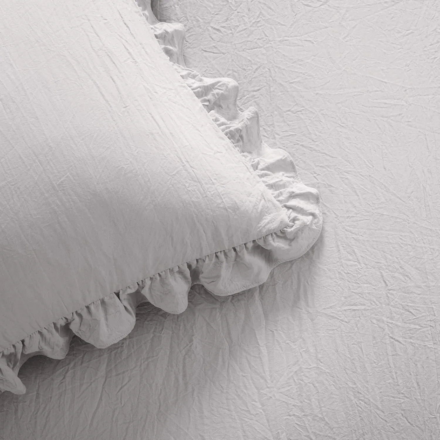 Lush Decor Lush Décor Allison Ruffle Skirt Bedspread Light Gray Shabby Chic Farmhouse Style Lightweight 3 Piece Set Queen,