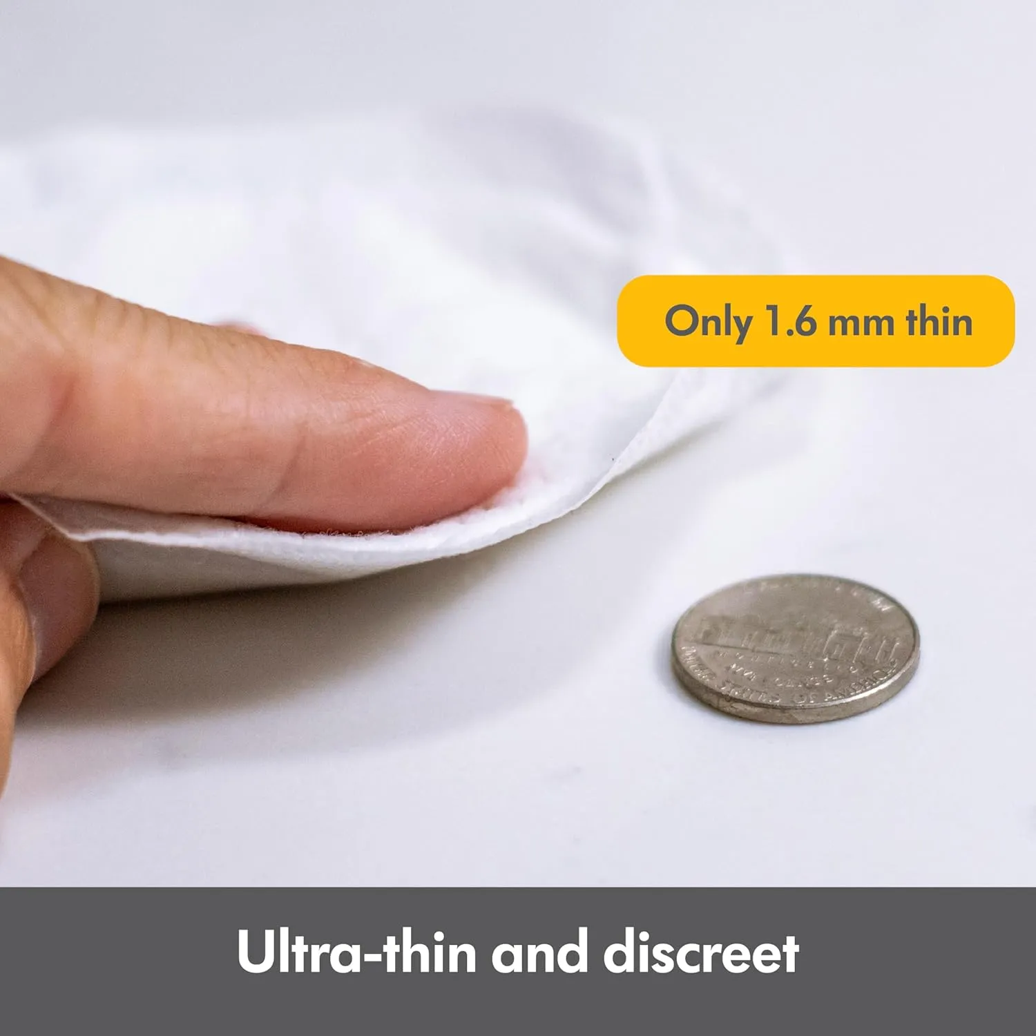 Medela Ultra-Breathable Disposable Nursing Pads 200 Count, New and Improved, Highly Absorbent, Breathable and Discreet for Comfortable Wear