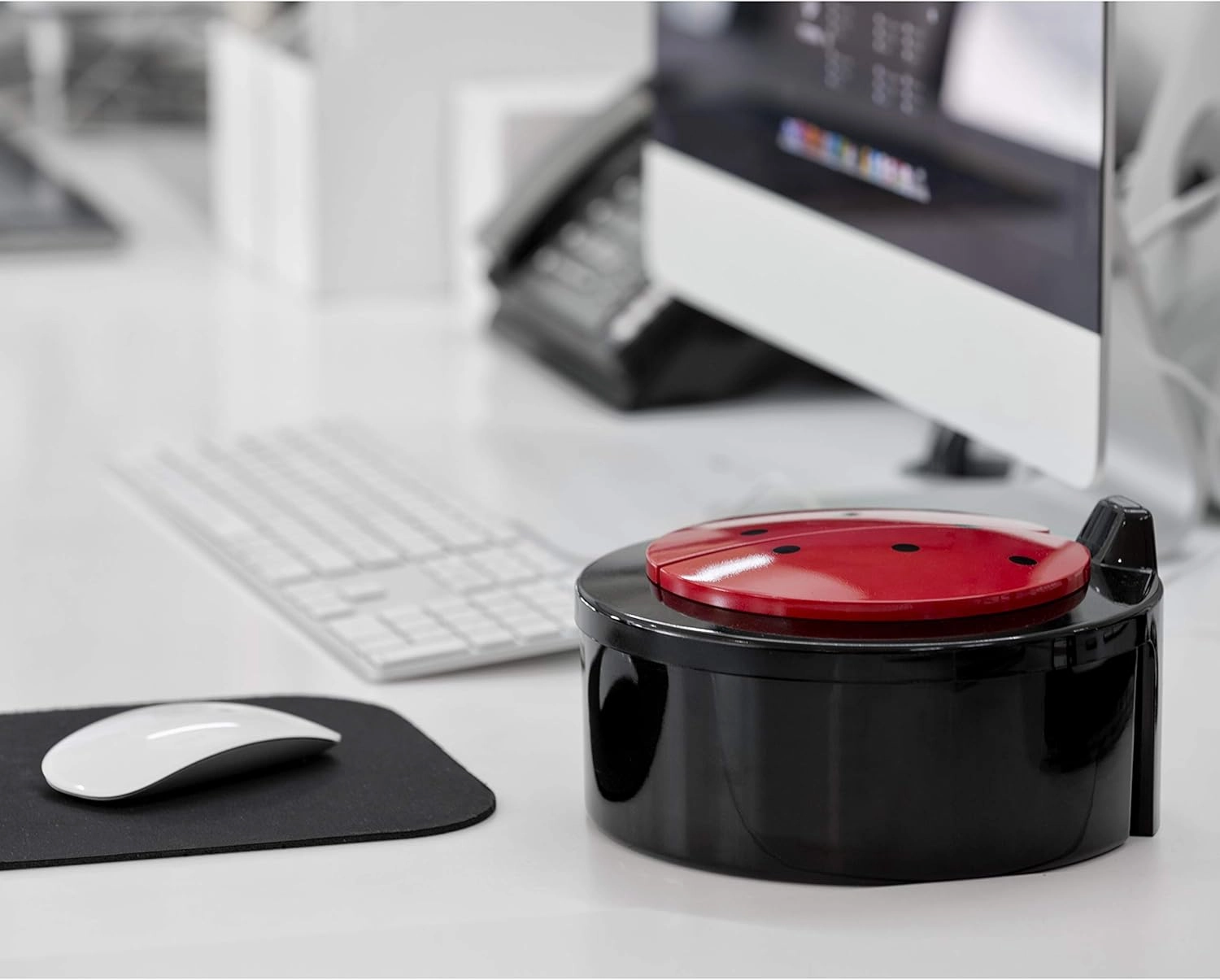 NINESTARS DZT-2-18RD Automatic Touchless Infrared Motion Sensor Container, 0.5 Gal 2L, ABS Plastic Base (Round, Red/Black Ladybug Lid)