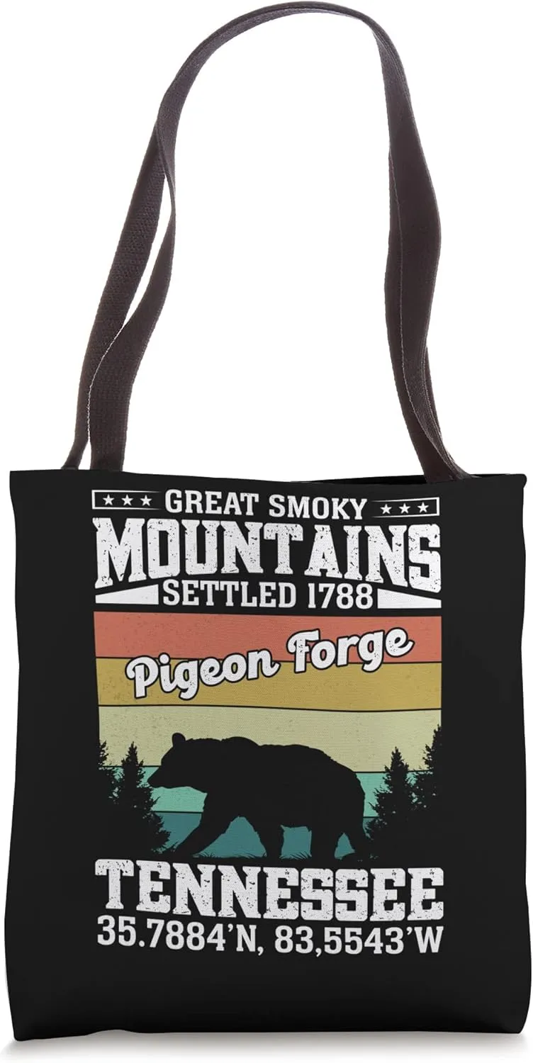 Pigeon Forge Tennessee Wild Animal Worker Explorer Tote Bag