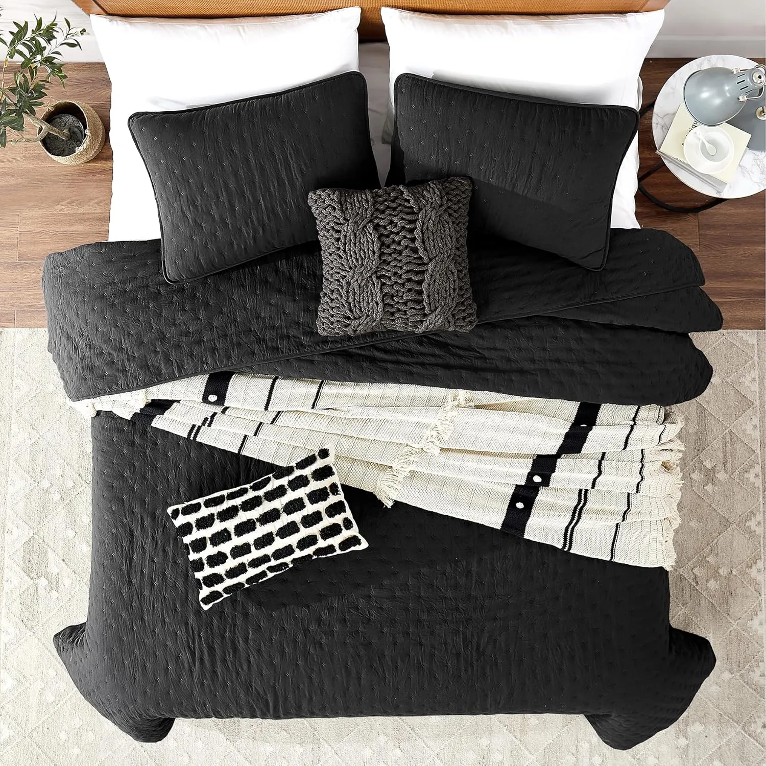 ROARINGWILD Black Twin Size Quilt Bedding Sets with Pillow Sham, Lightweight Soft Bedspread Coverlet, Quilted Blanket Thin Comforter Bed Cover, All Season, 2 Pieces, 68x90 inches