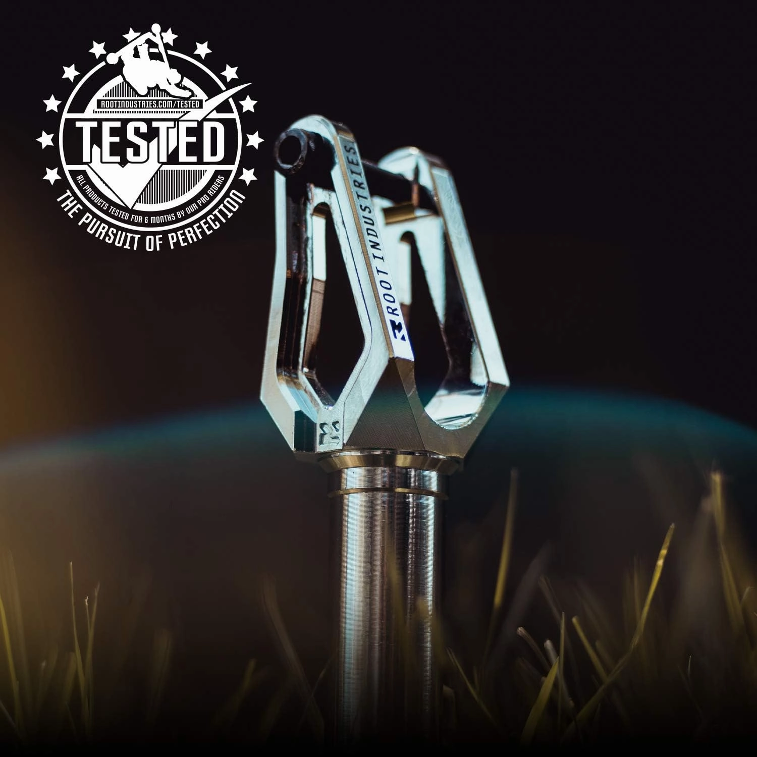 ROOT INDUSTRIES ​​AIR Fork HIC/SCS and IHC - Pro Scooter Fork - Scooter Forks for 100-120mm Scooter Wheels - Fits Most Setups Durable, Sleek, Lightweight Design - Scooter for Kids/Scooter for Adults