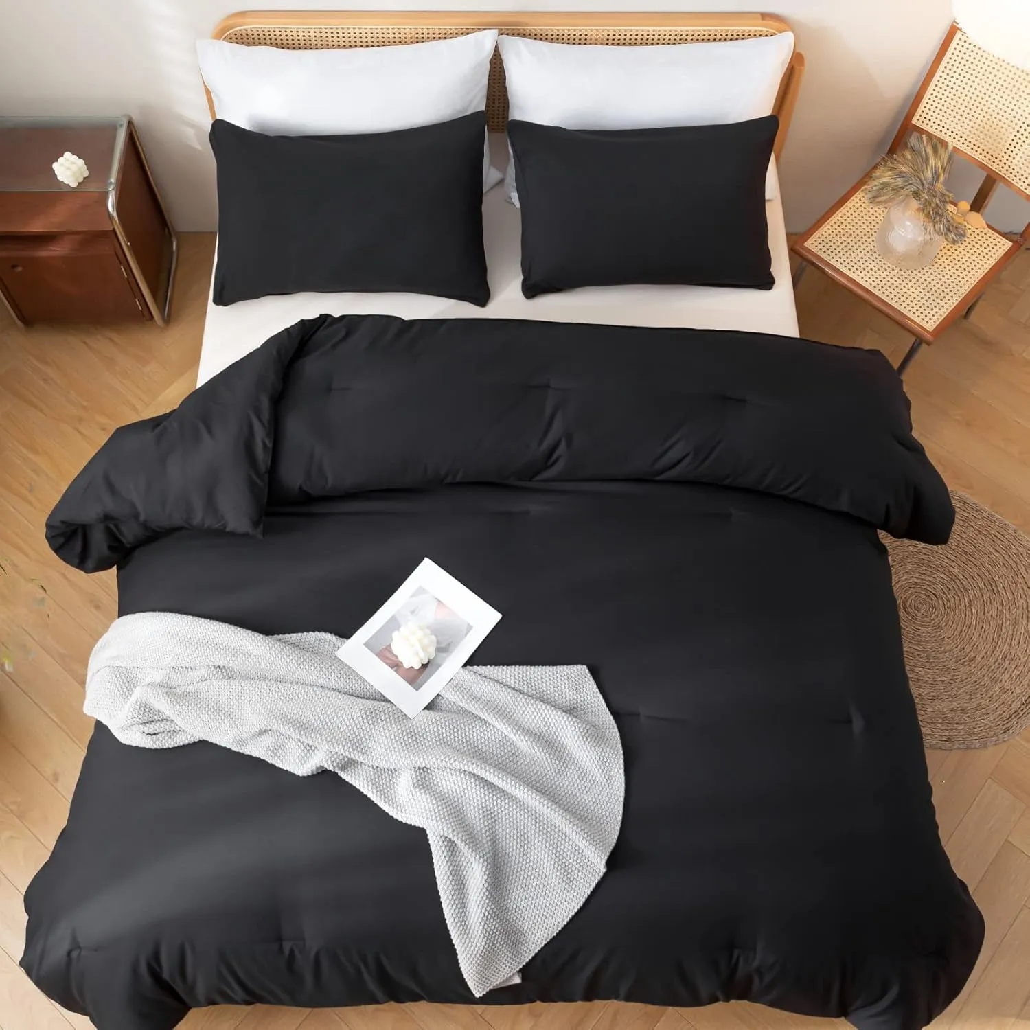ROSGONIA Black Comforter Set Queen, 3pcs(1 Boho Black Comforter & 2 Pillowcases) All Season Bedding Lightweight Bedspread Blanket Quilt Bed Set