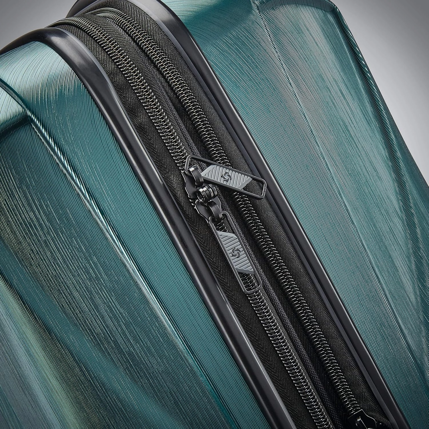Samsonite Centric 2 Hardside Expandable Luggage with Spinner Wheels, Emerald Green, Carry-On 20-Inch