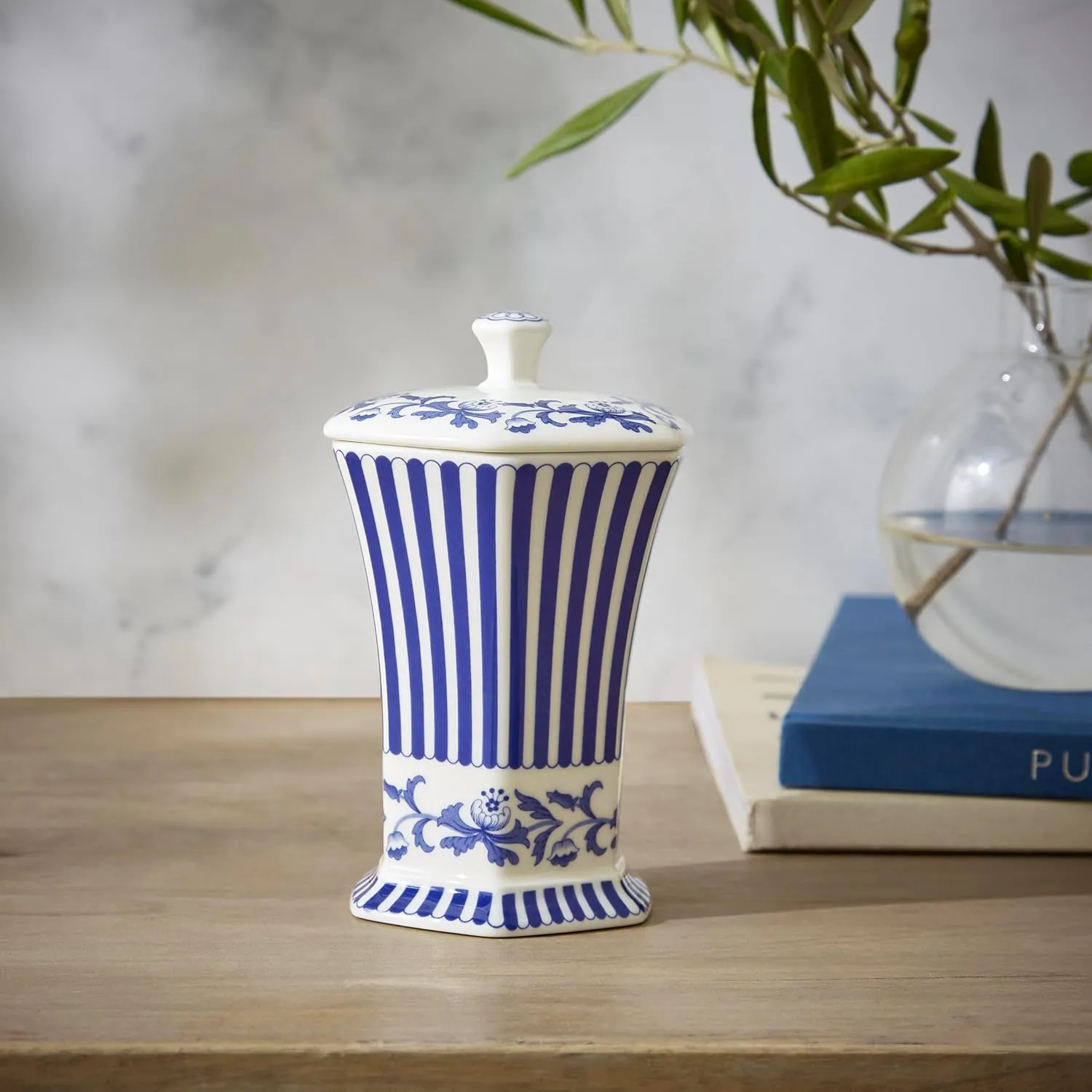 Spode Blue Italian Steccato Vase, 5.2-Inch Porcelain Hexagonal Accent with Stripe & Floral Scroll - Classic Blue & White for Contemporary Mediterranean Home Decor, Ideal for Living, Dining Room