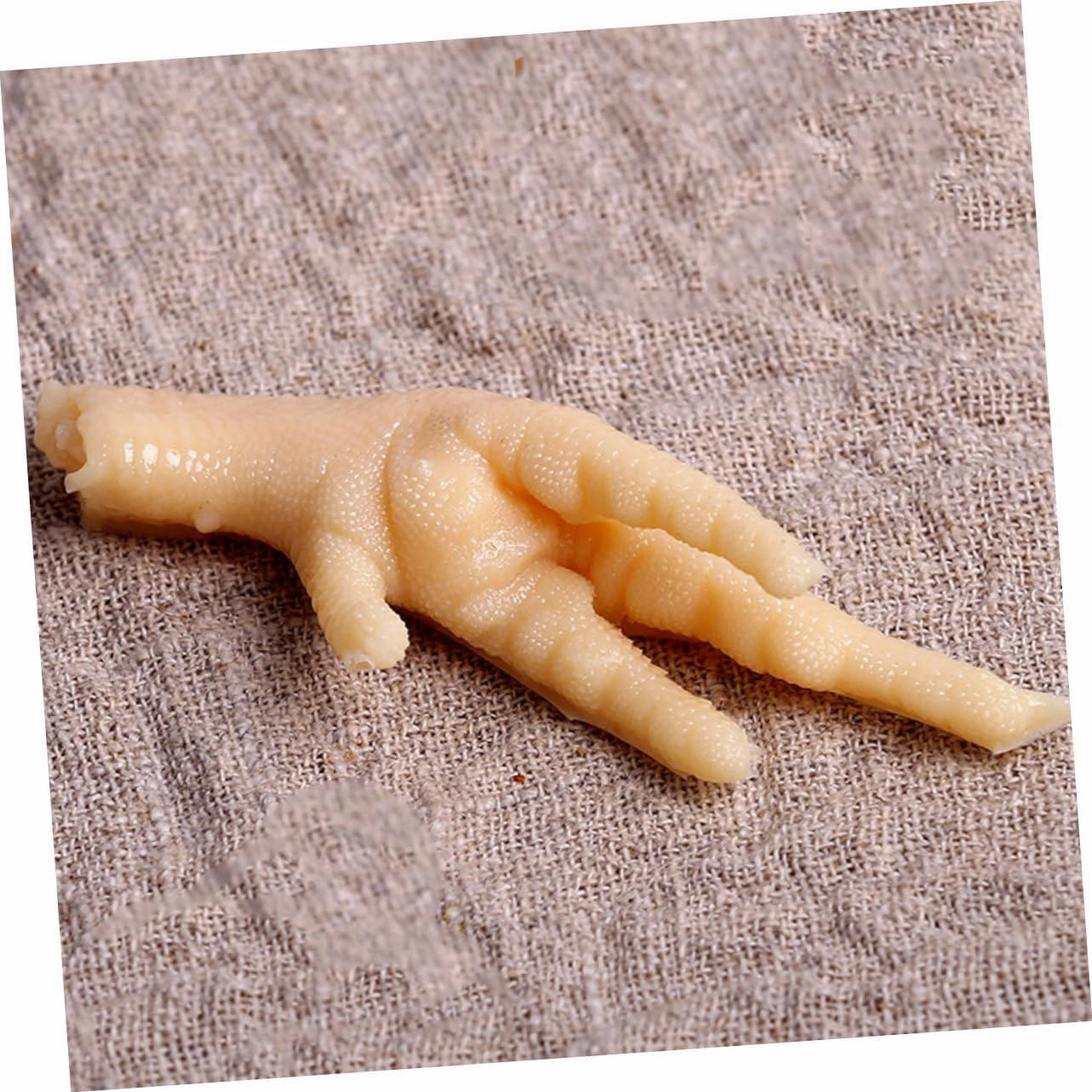 STOBAZA 2sets Artificial Chicken Feet Prop Creative Food Model Decorative Chicken Toe for Kitchen Display 2pcs*2