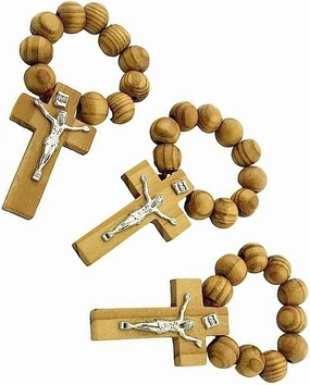 The New One Decade Light Brown Wood Beaded Travel Crucifix Rosary Ring For Prayer 3 Pack religious devotional accessories ThewiZ00839