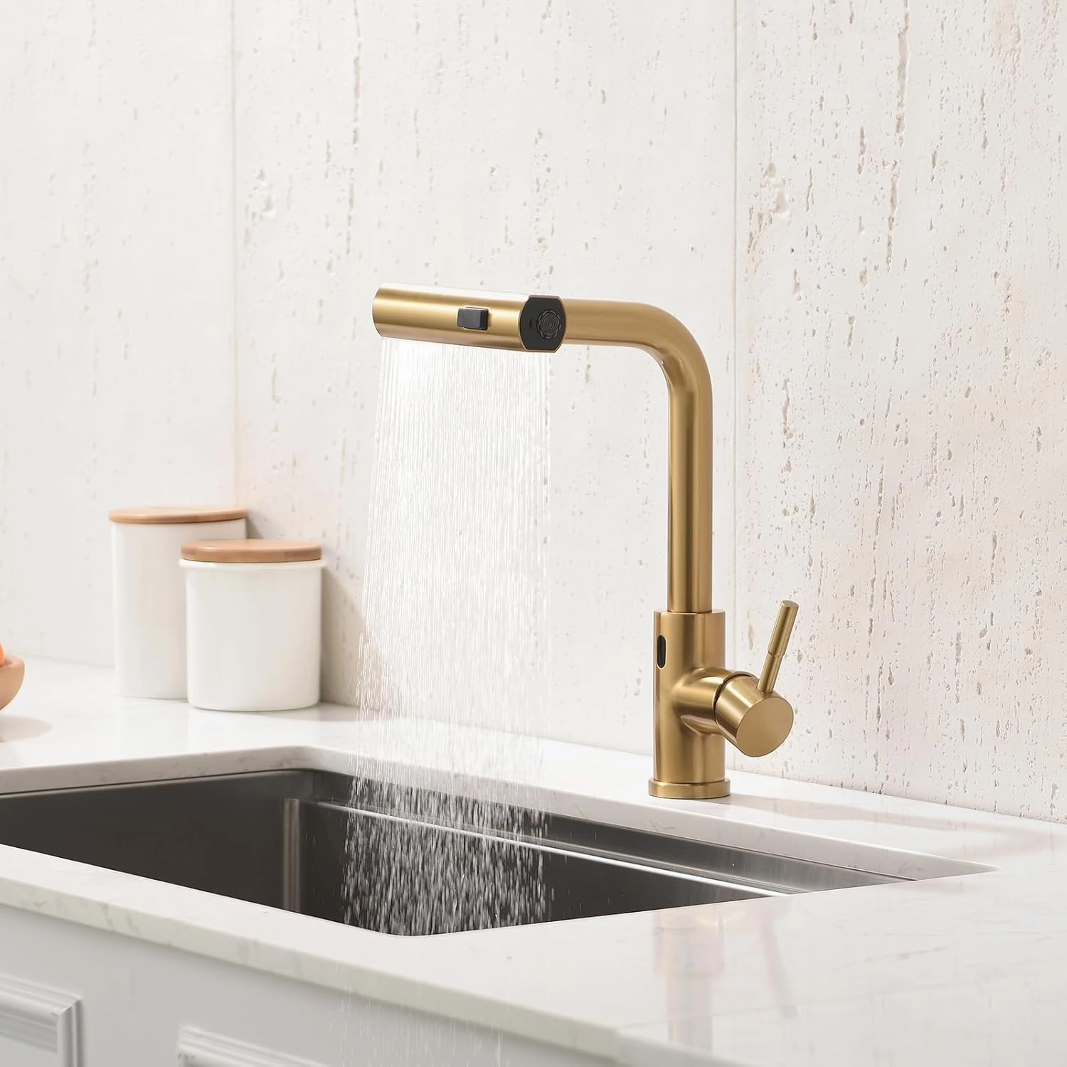Touchless Kitchen Faucet Motion Sensor Hands Free Single Handle Kitchen Sink Faucet with Pull Down Sprayer Brusshed Gold