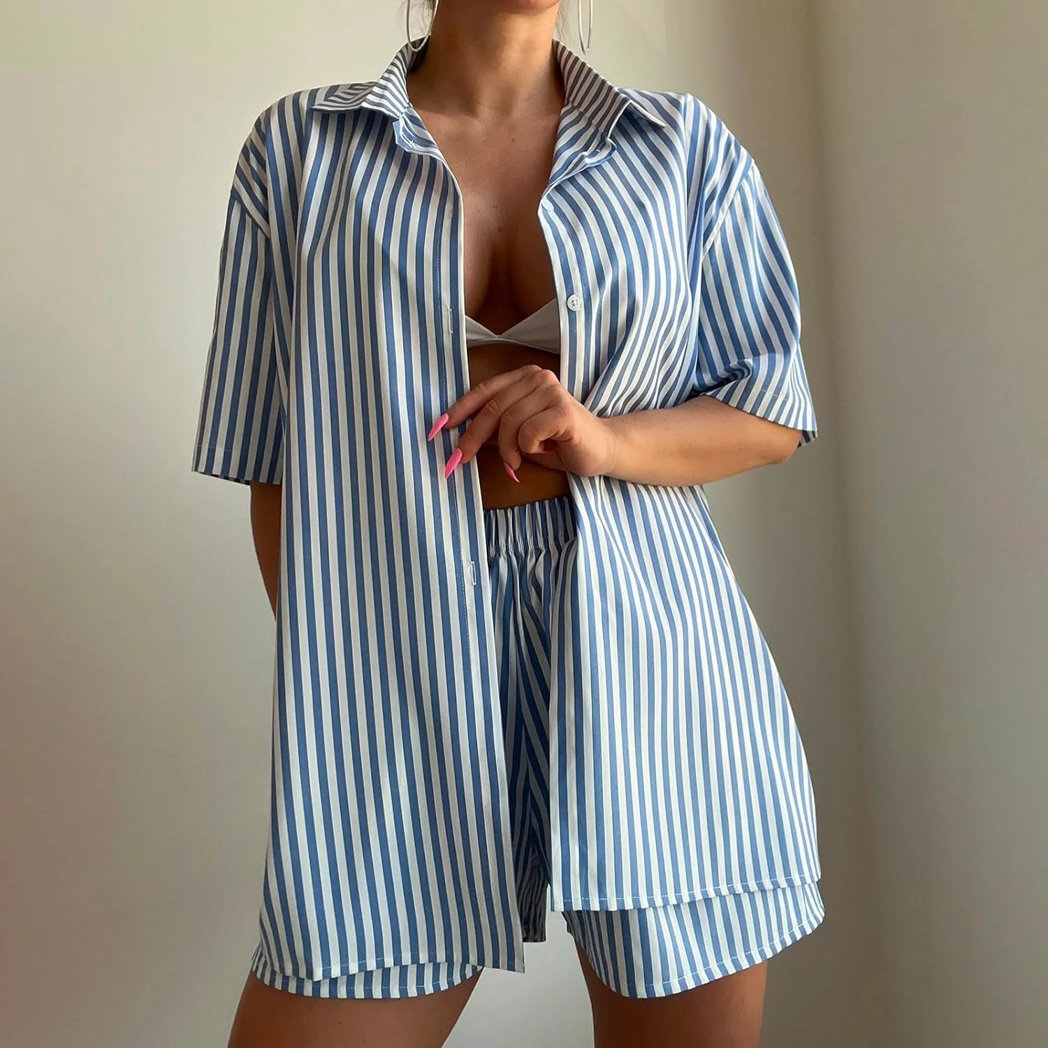 Two Piece Short Set for Women Matching Outfits Short Sleeve Top and Shorts Loungewear Lightweight Trendy Sweat Suits
