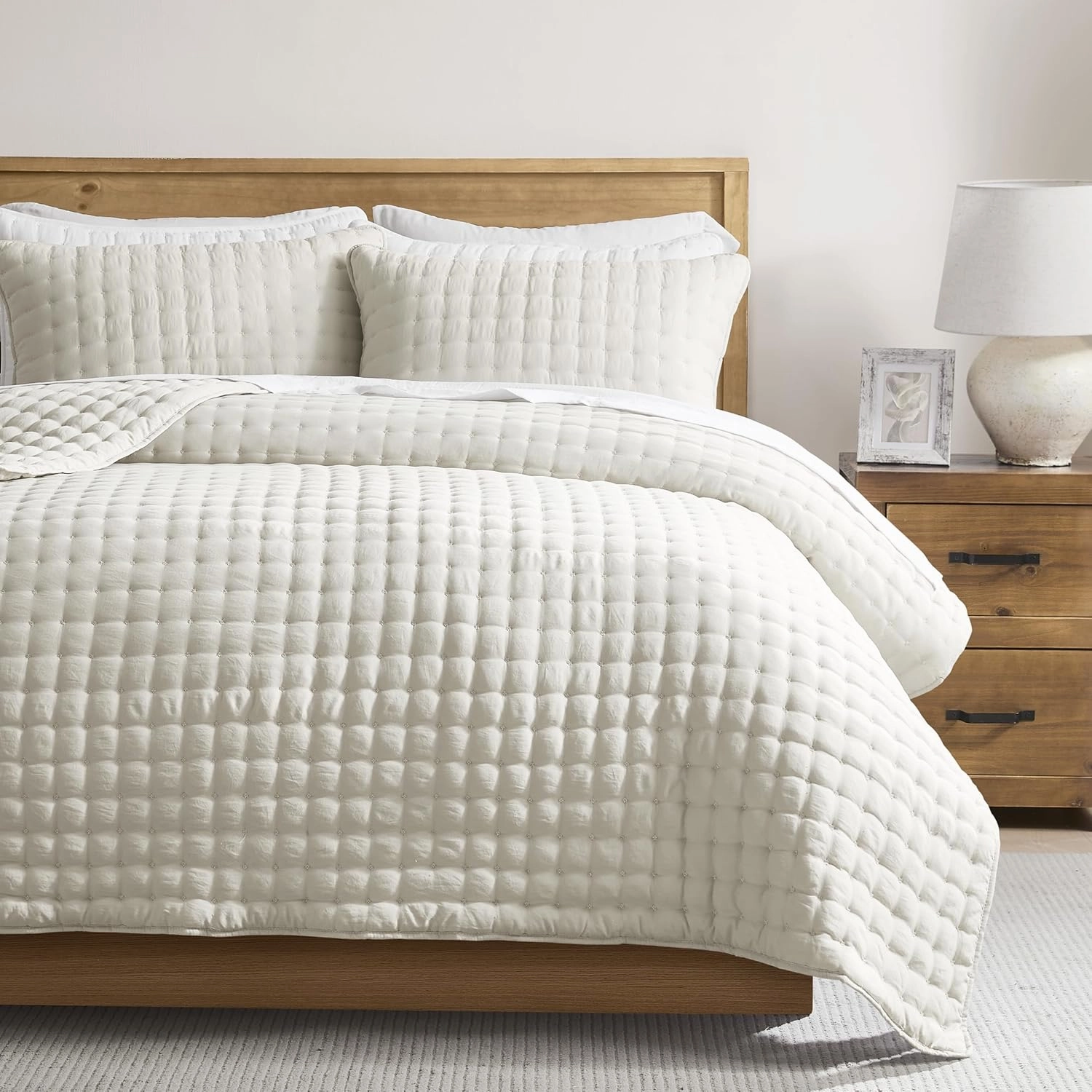 WDCOZY Ivory King Size Quilt Bedding Sets with 2 Pillow Shams, Lightweight Soft Bedspread Coverlet, Quilted Blanket Thin Comforter Bed Cover for All Season, 3 Pieces, 104x90 inches