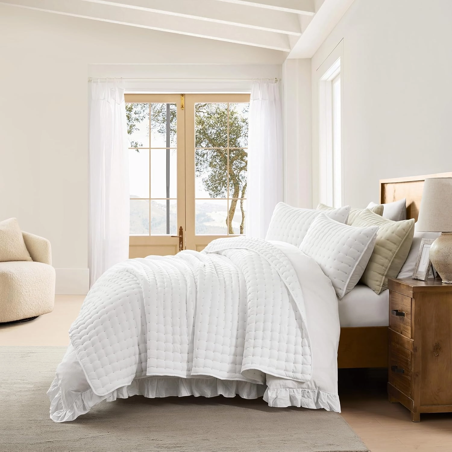 WDCOZY White King Size Quilt Bedding Sets with Pillow Shams, Lightweight Soft Bedspread Coverlet, Quilted Blanket Thin Comforter Bed Cover, All Season Summer Spring, 3 Pieces, 104x90 inches