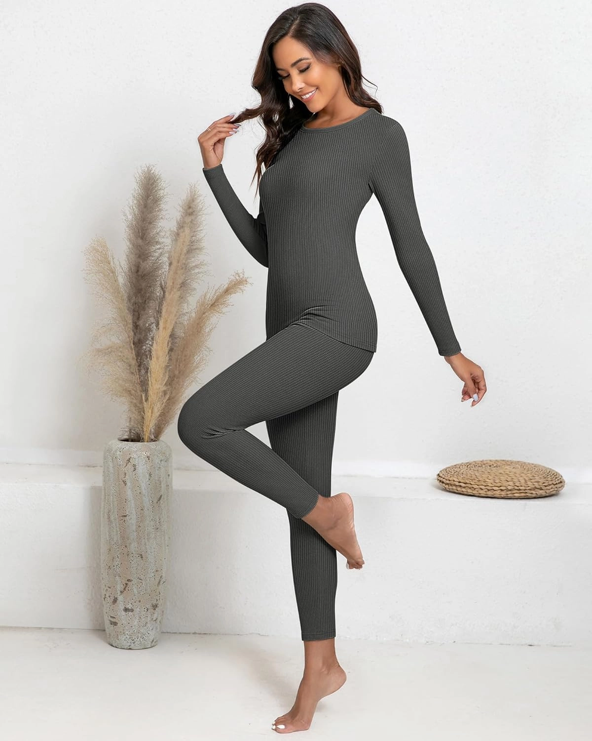 Women's Thermal Underwear Set Base Layer Ribbed Soft Warm Pajamas Sets Cold Weather Winter Lightweight Tops & Bottom