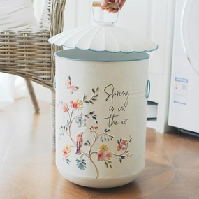 Z&Z ornamentorum Retro Kitchen Trash Can with Lid Garbage Cans with Flower and Bird Patterns Outdoor Trash Can for Kitchen Park Garden